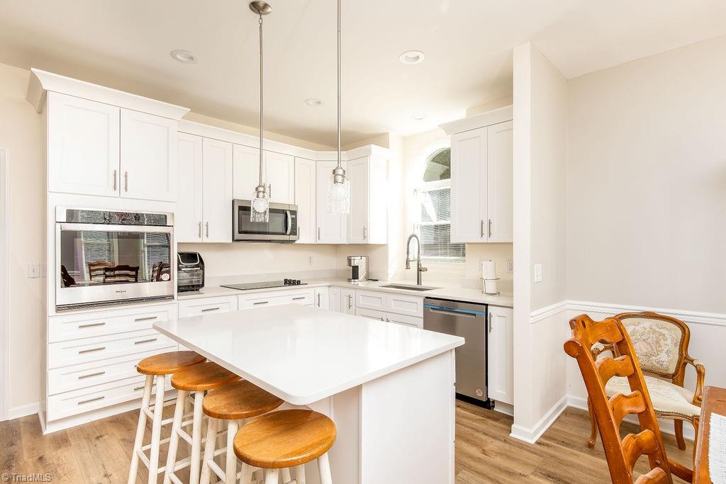property viewer photo 6