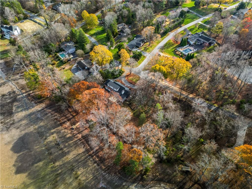 property viewer photo 7