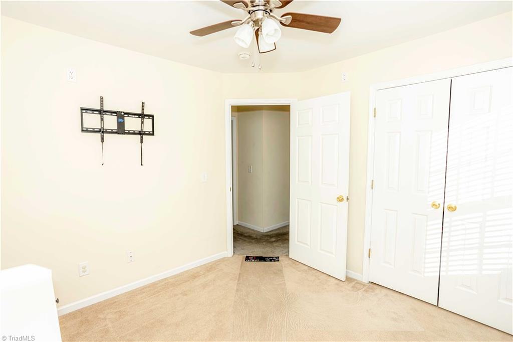 property viewer photo 13