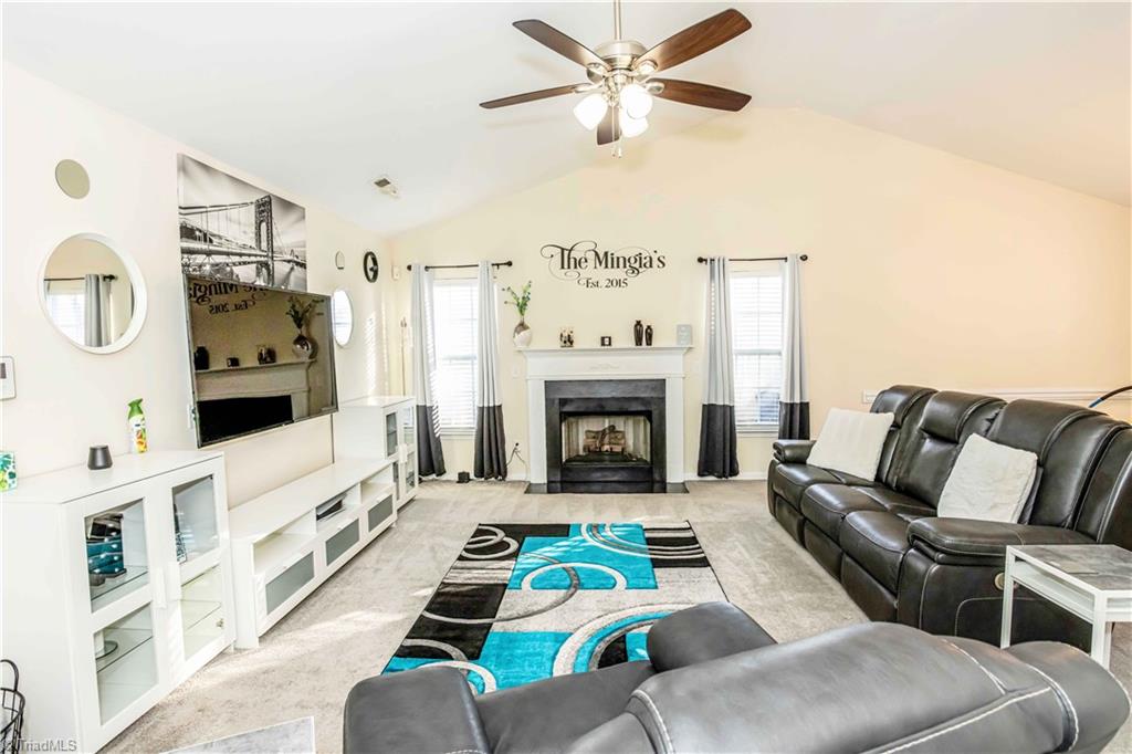 property viewer photo 14