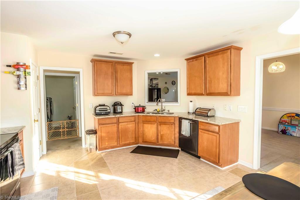 property viewer photo 24