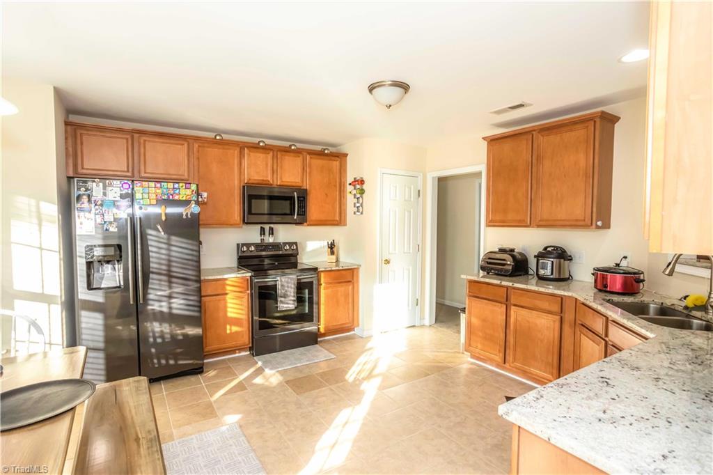 property viewer photo 25
