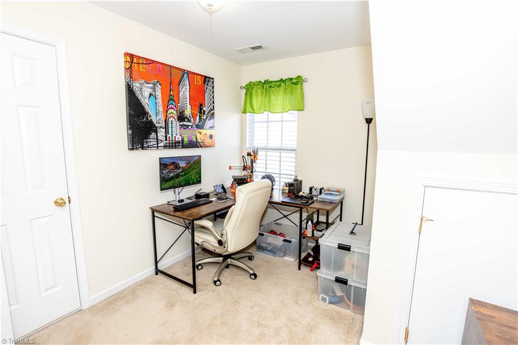 property viewer photo 43