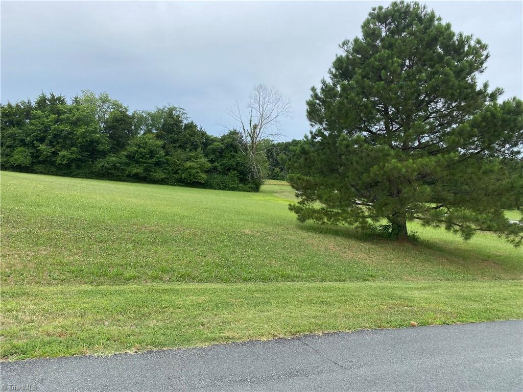 main property photo 6