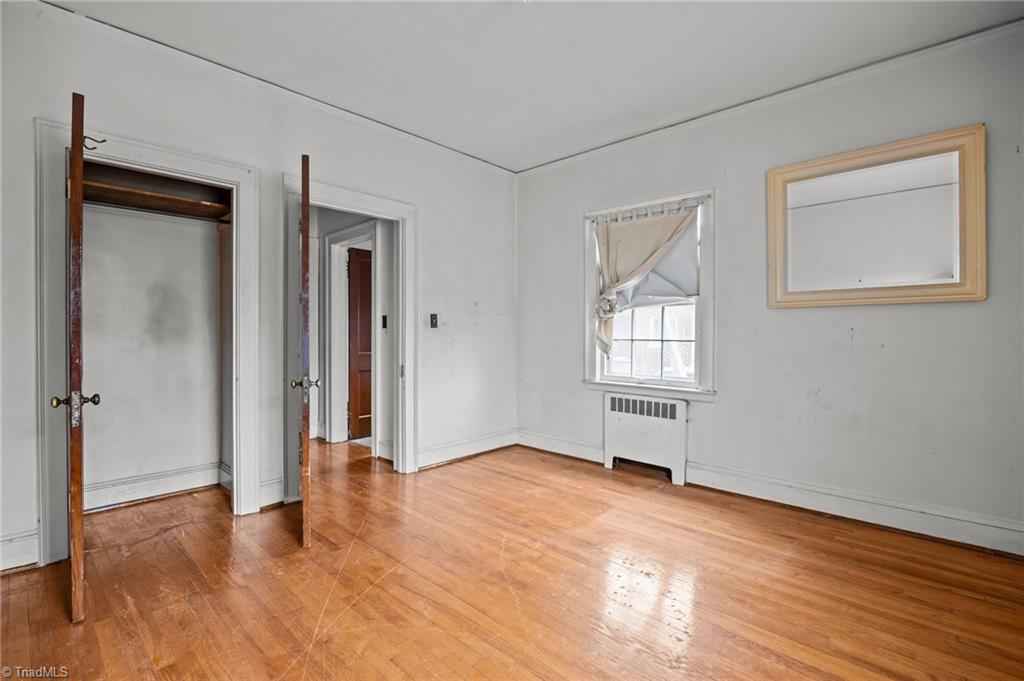 property viewer photo 12