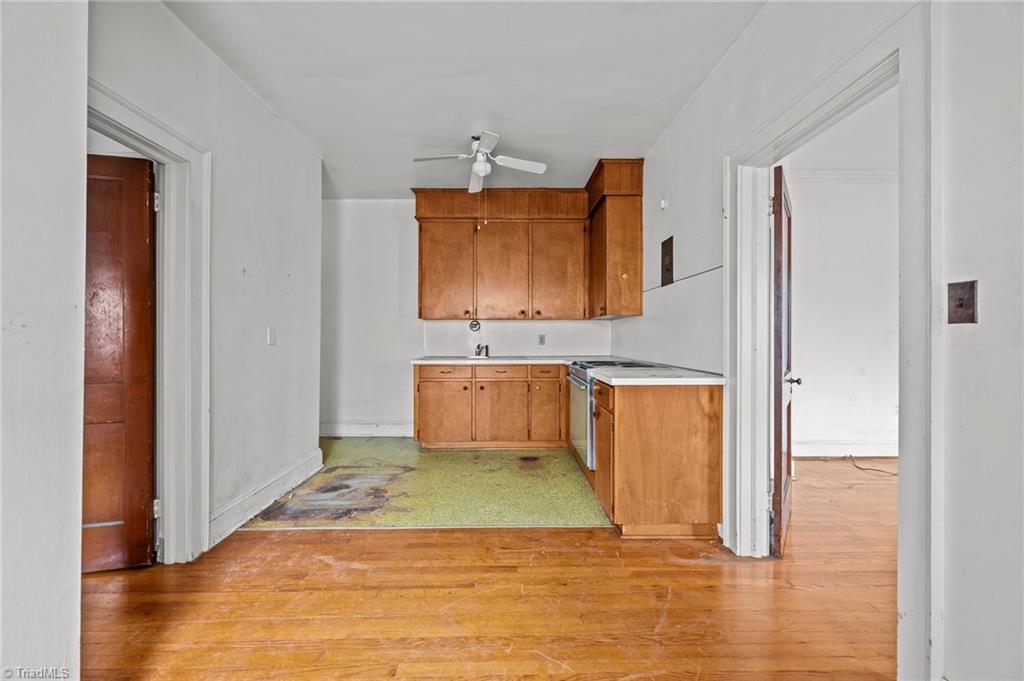 property viewer photo 18