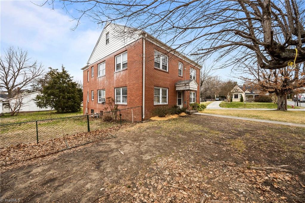 property viewer photo 2