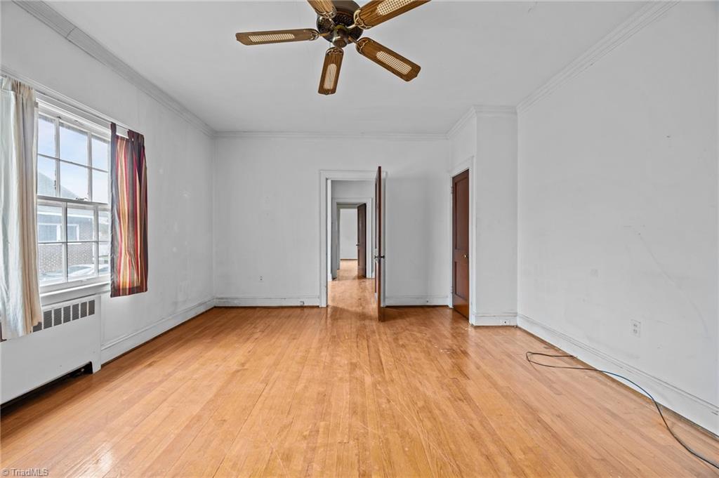 property viewer photo 20