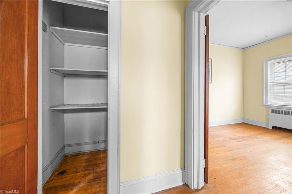 property viewer photo 30
