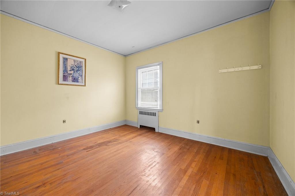 property viewer photo 31