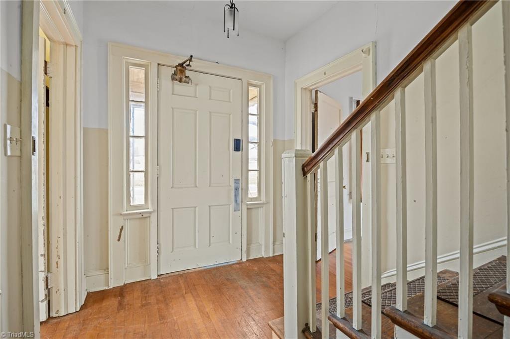 property viewer photo 4