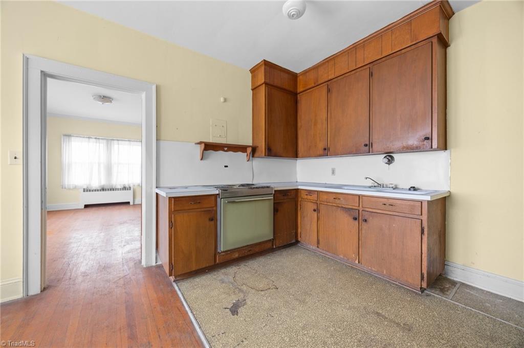 property viewer photo 40