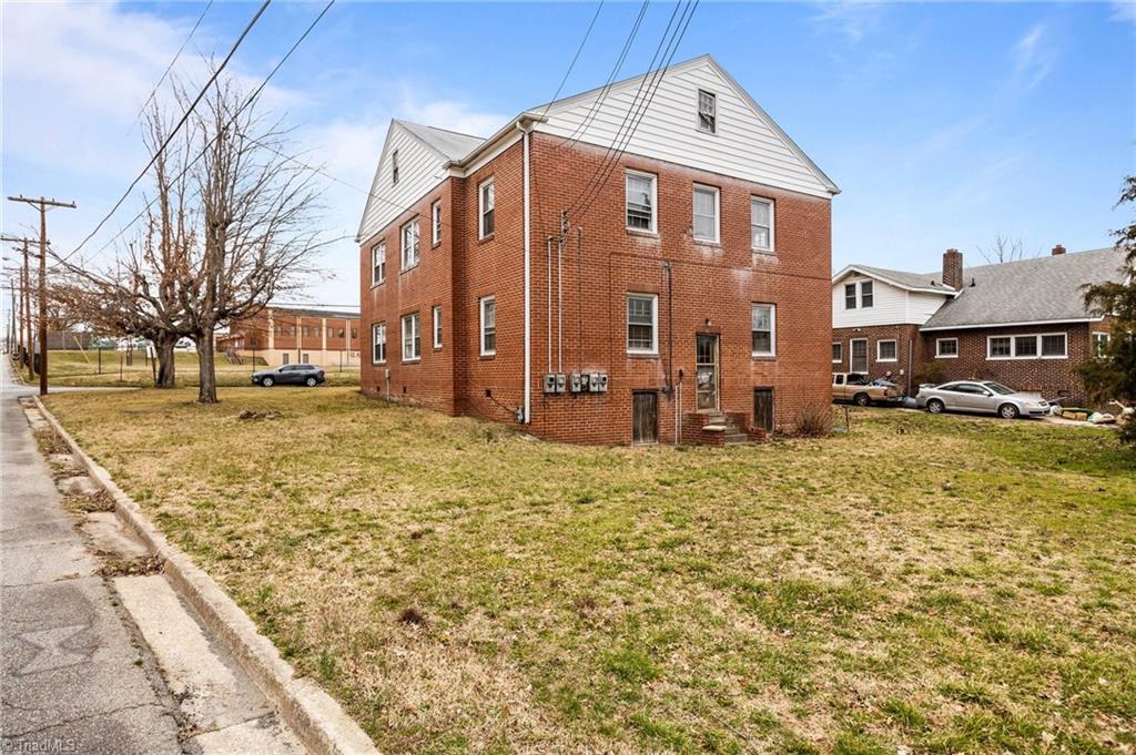 property viewer photo 42