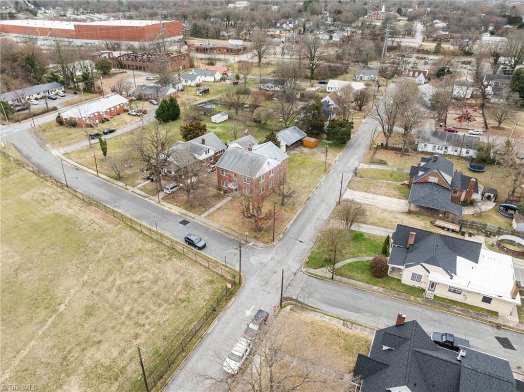 property viewer photo 47