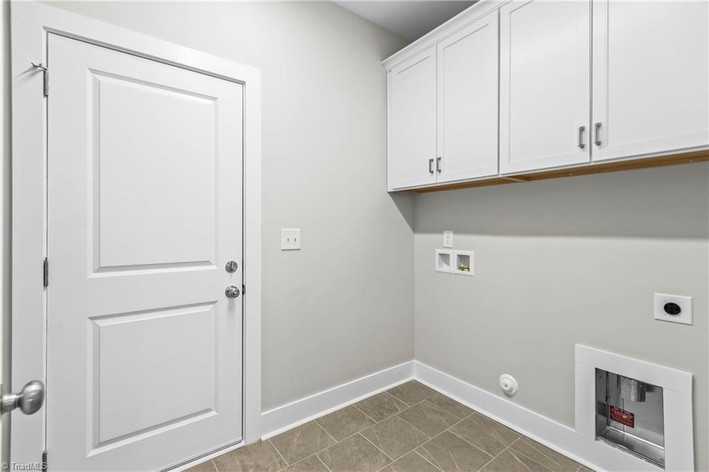 property viewer photo 16