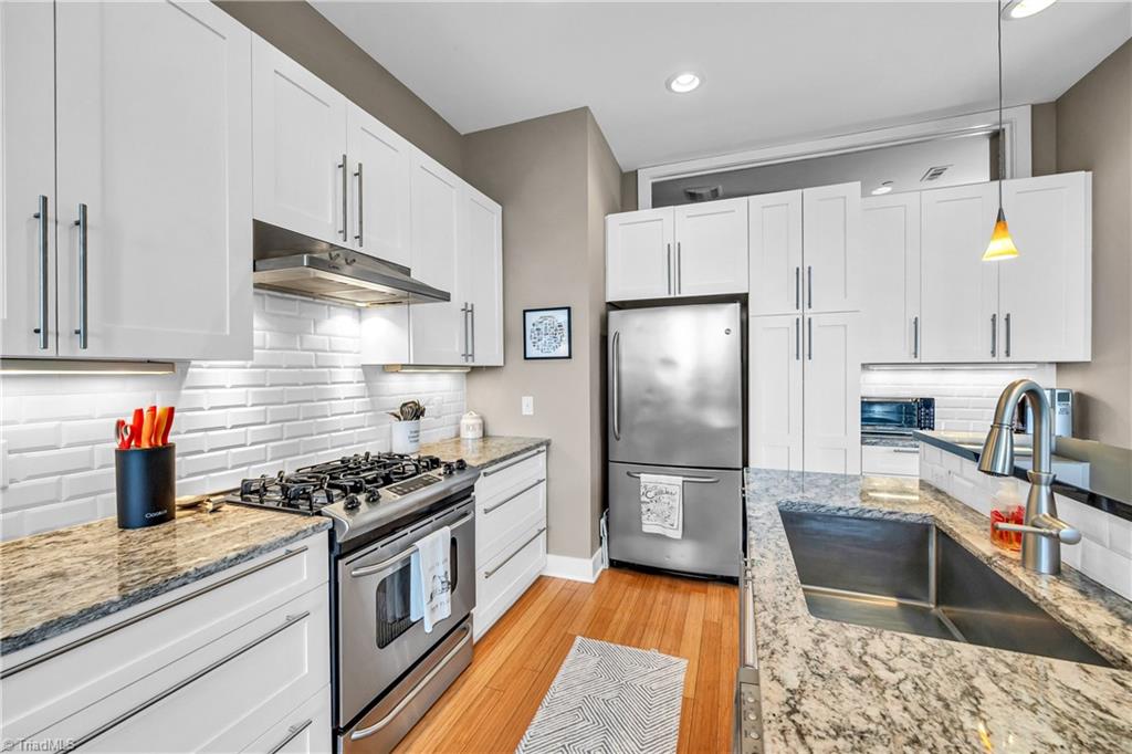 property viewer photo 21
