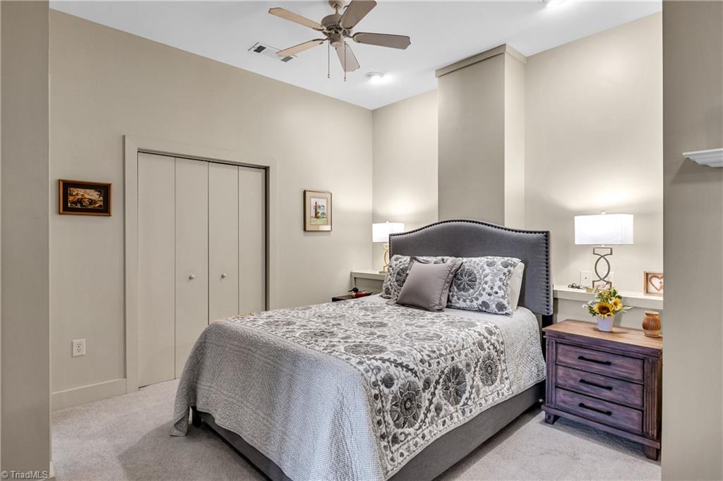 property viewer photo 23
