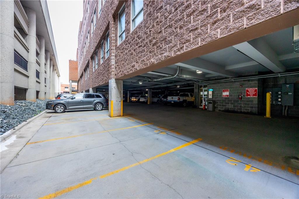 property viewer photo 32