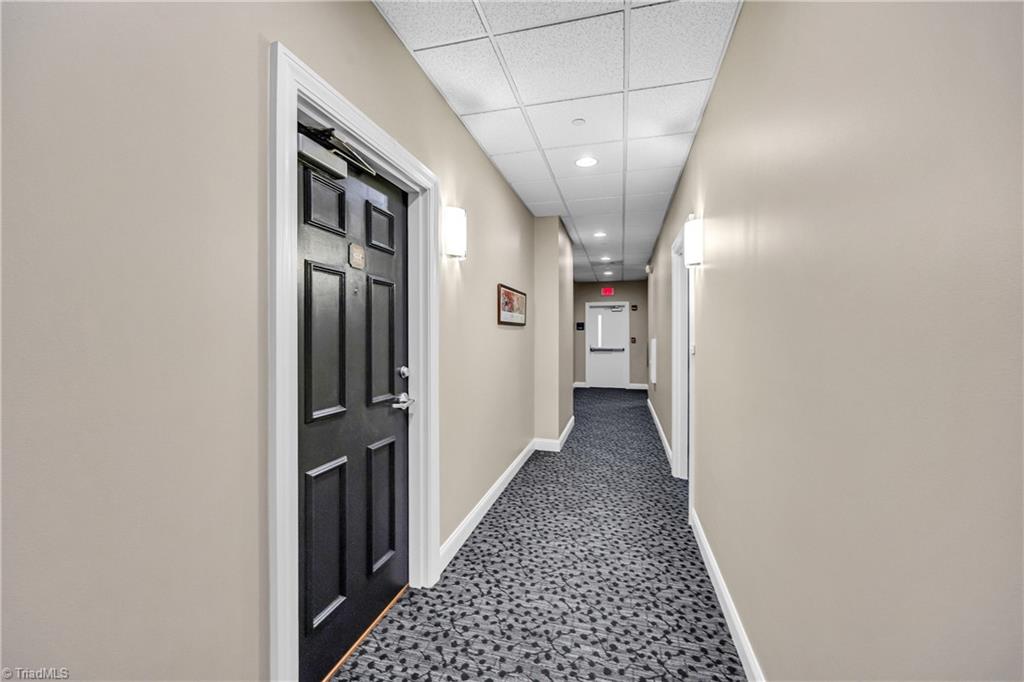 property viewer photo 6