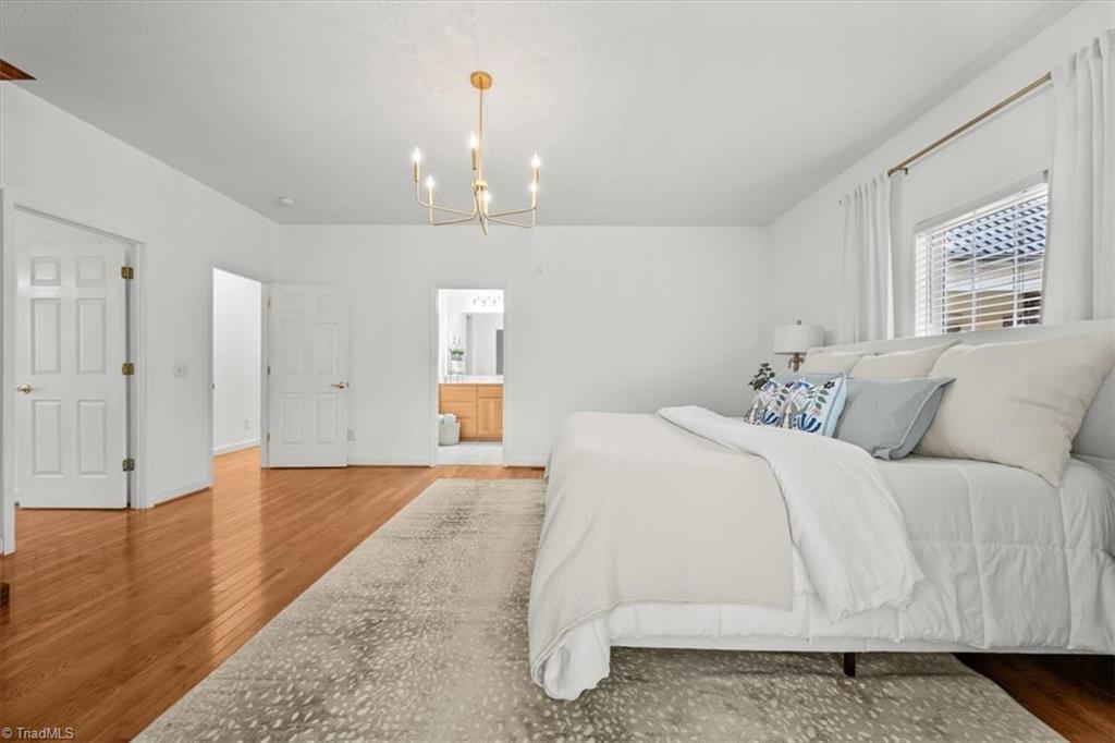 property viewer photo 12