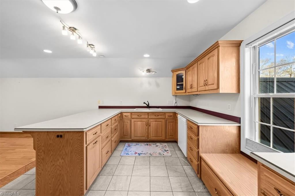 property viewer photo 30