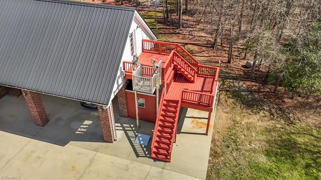 property viewer photo 43