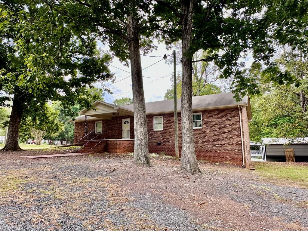 main property photo 0