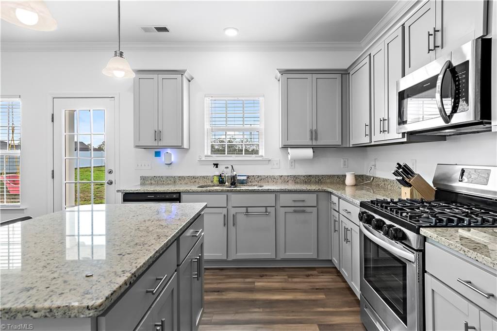 property viewer photo 13
