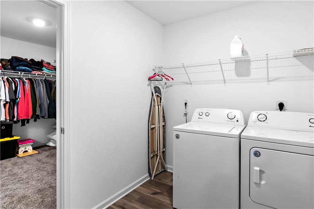 property viewer photo 22