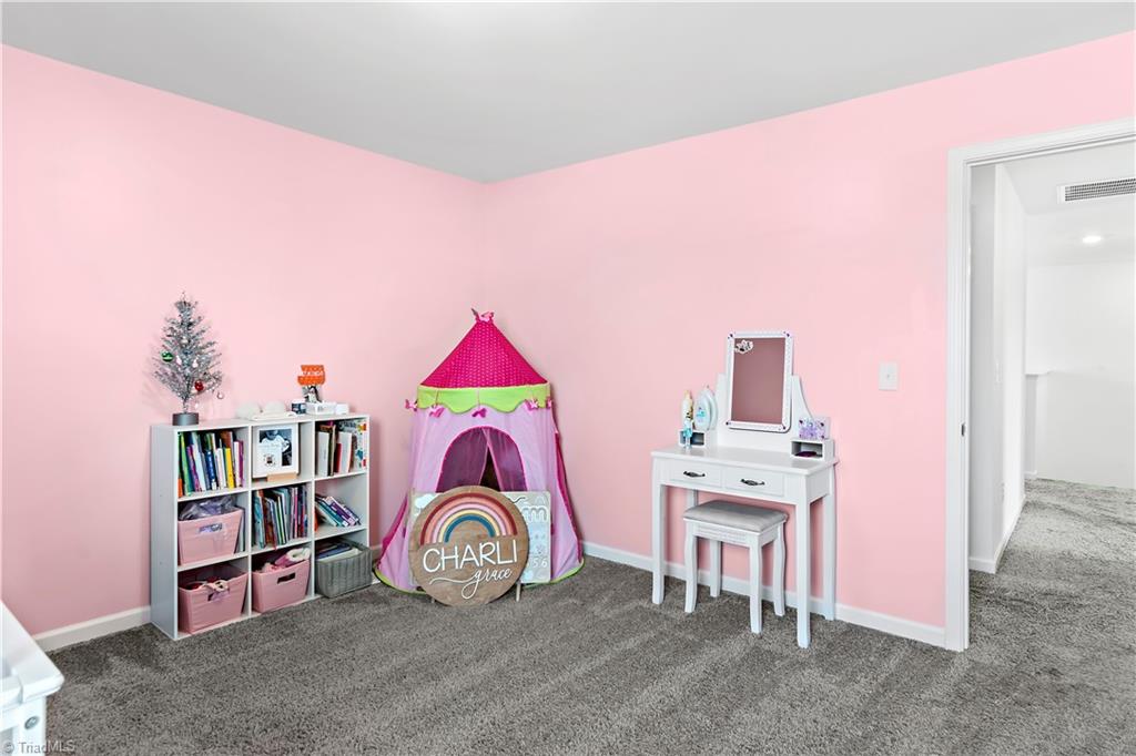 property viewer photo 24