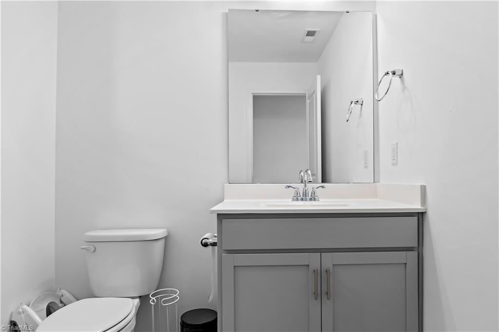 property viewer photo 26