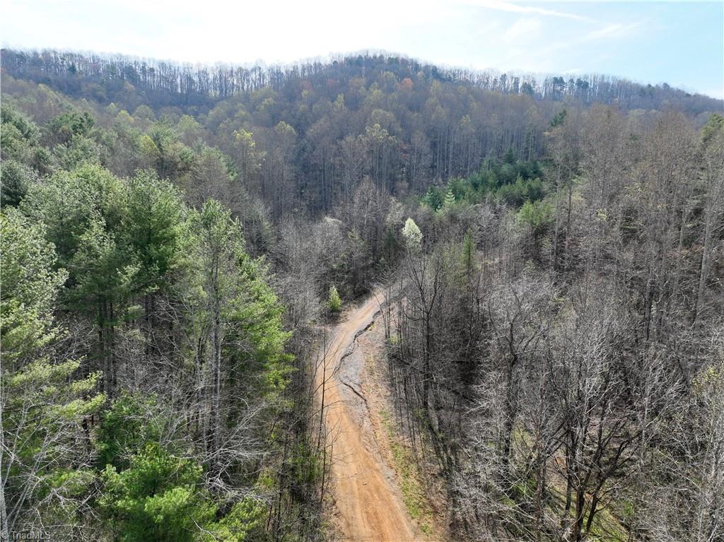 main property photo 16