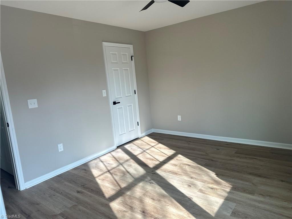 property viewer photo 10