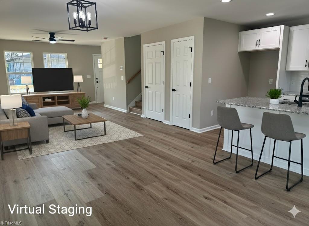 property viewer photo 3