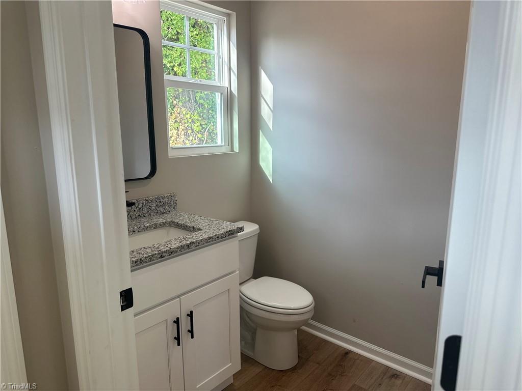 property viewer photo 6
