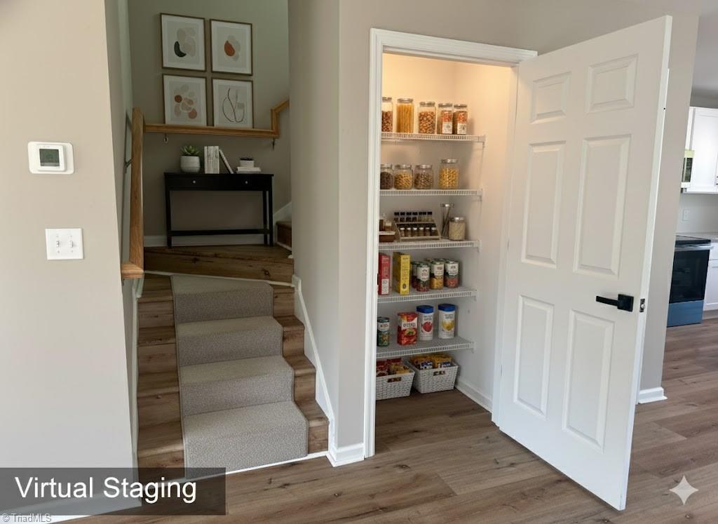 property viewer photo 9