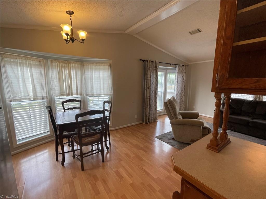property viewer photo 14