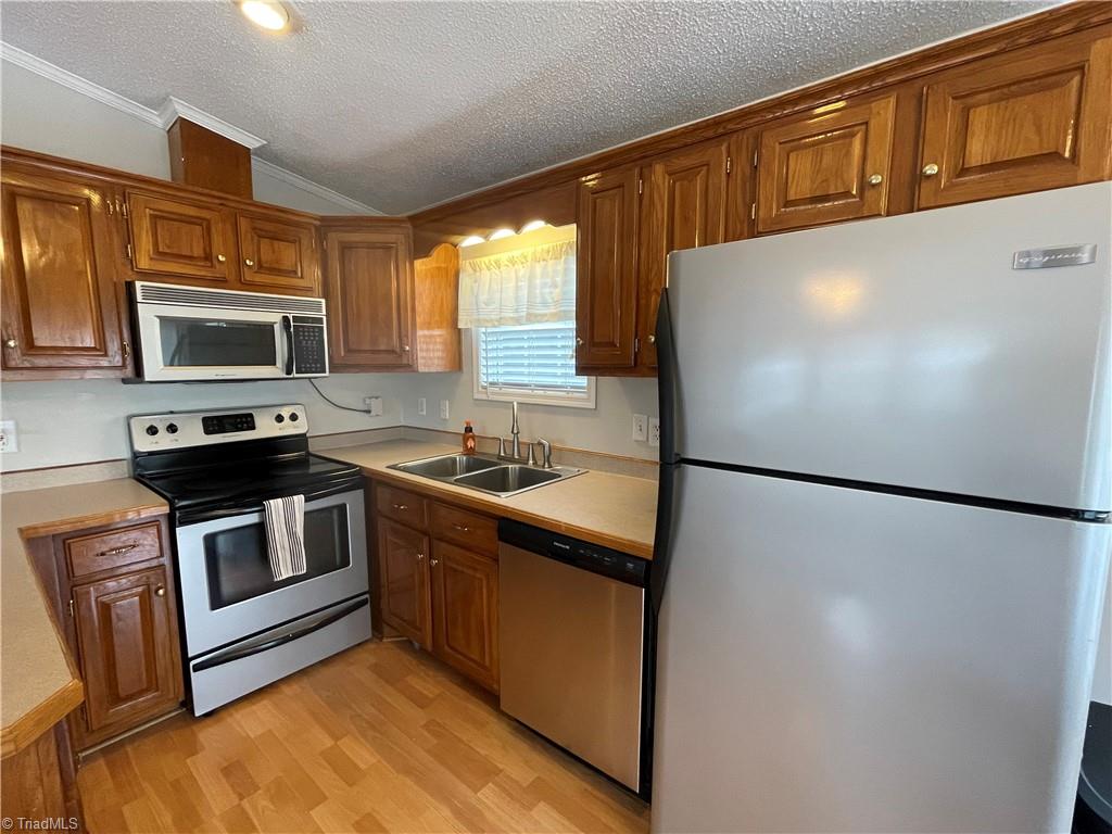 property viewer photo 15
