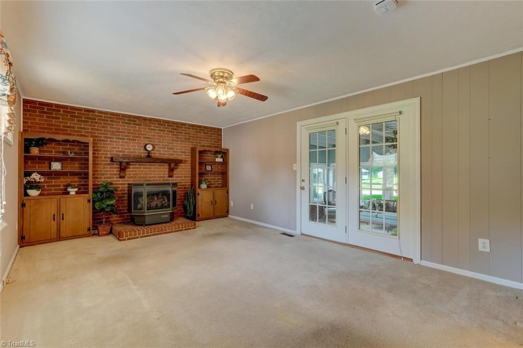 property viewer photo 15