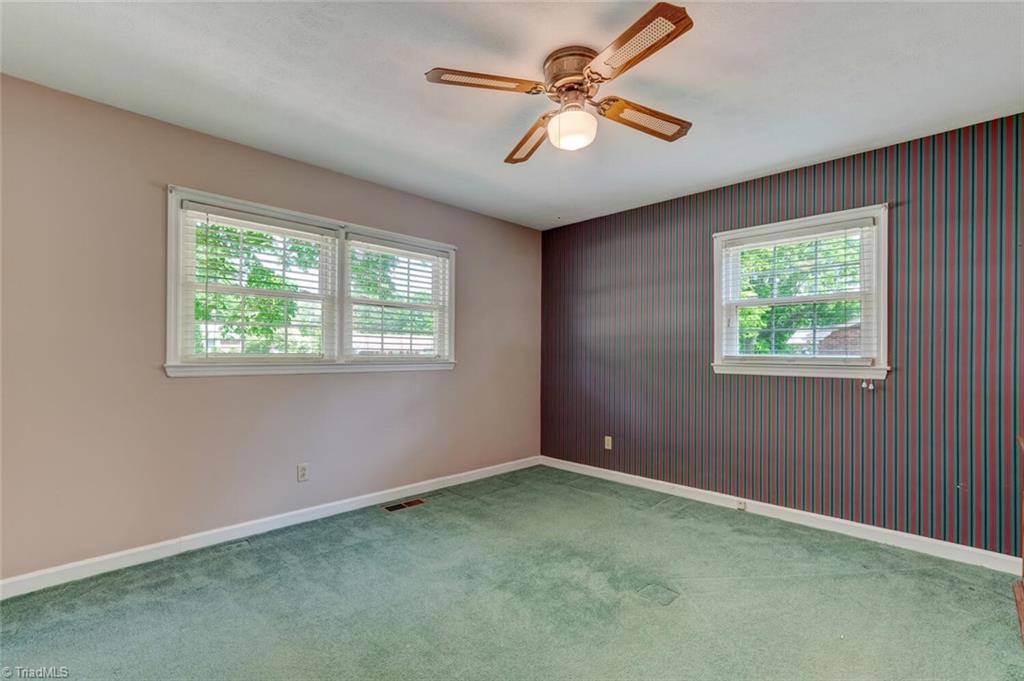property viewer photo 24