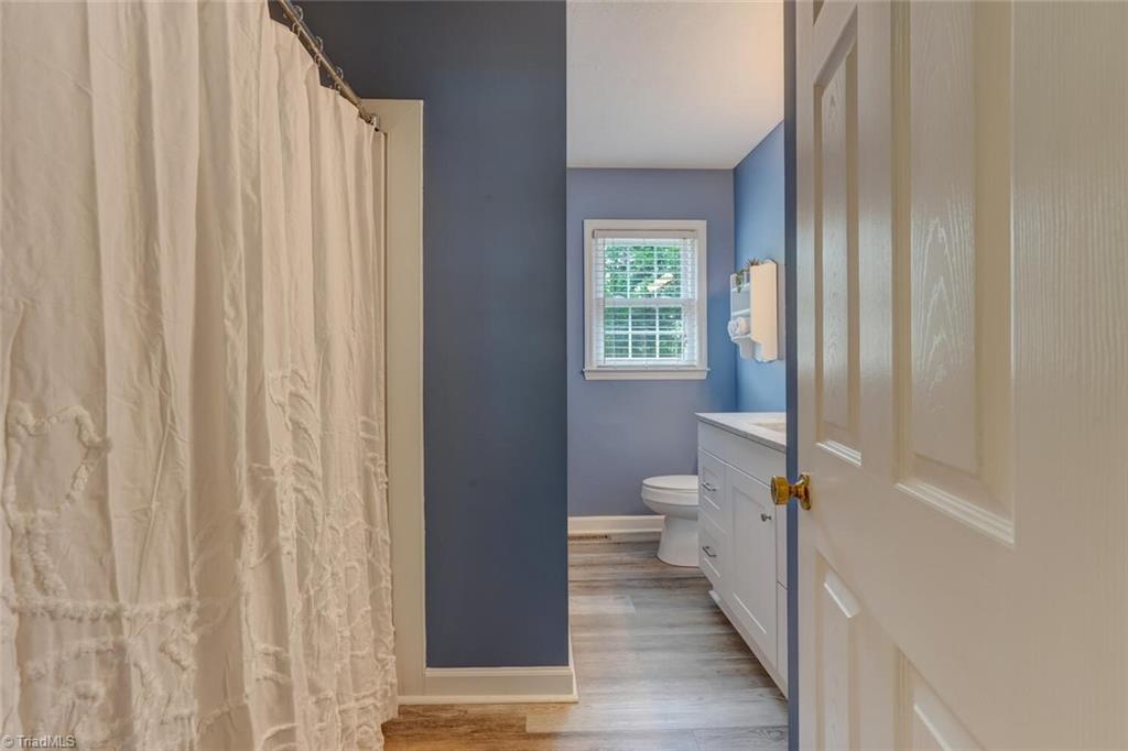 property viewer photo 27