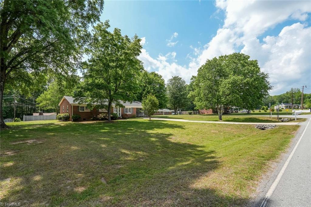 property viewer photo 3