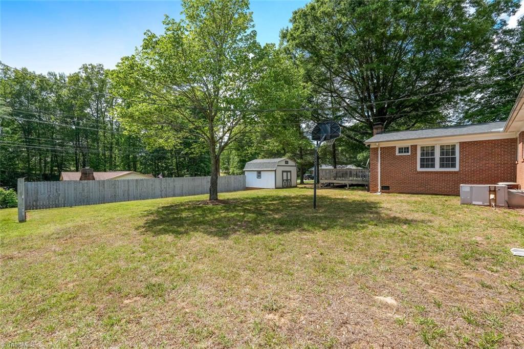 property viewer photo 32