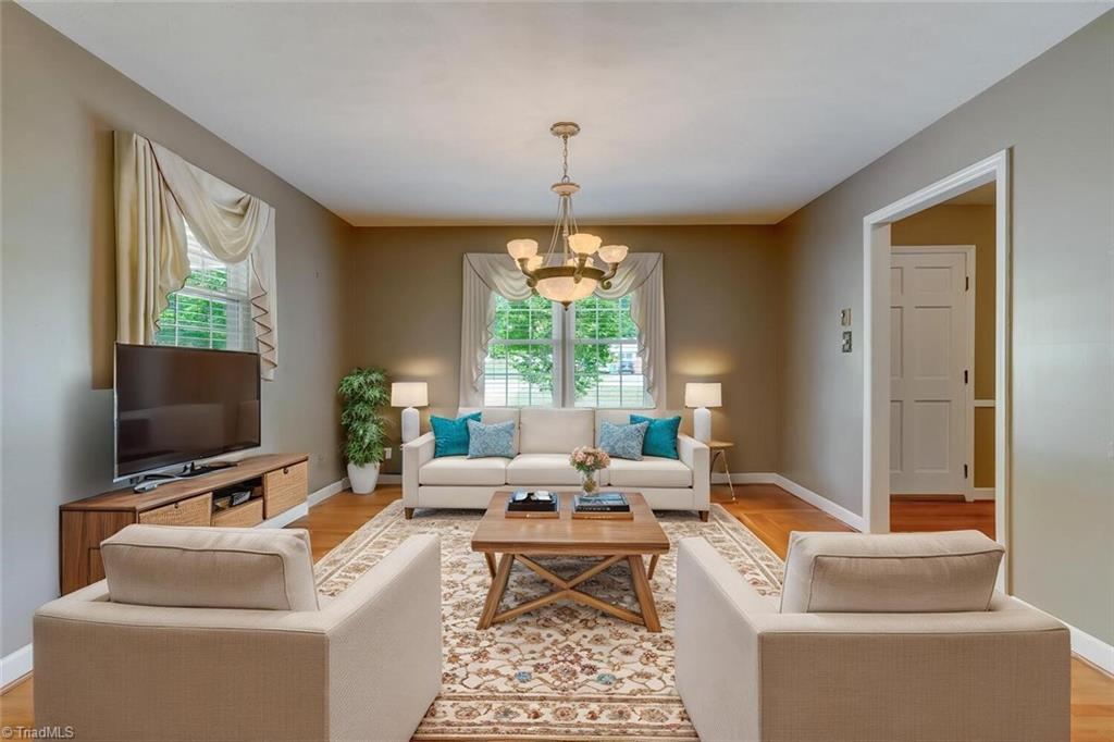 property viewer photo 6