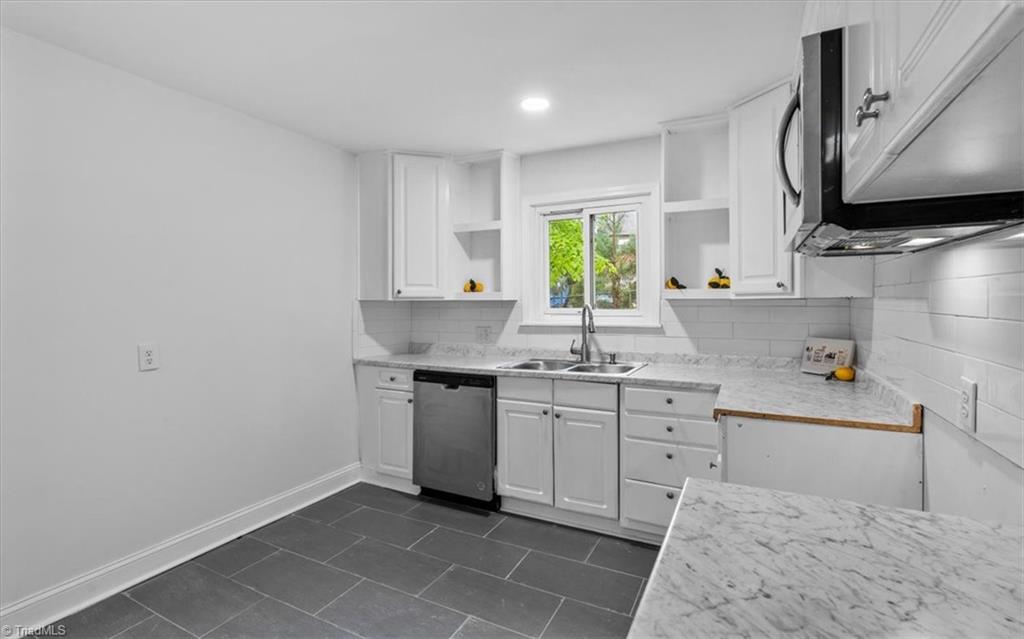 property viewer photo 15