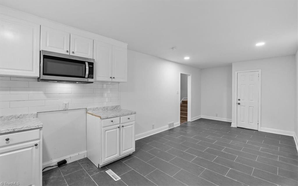property viewer photo 17
