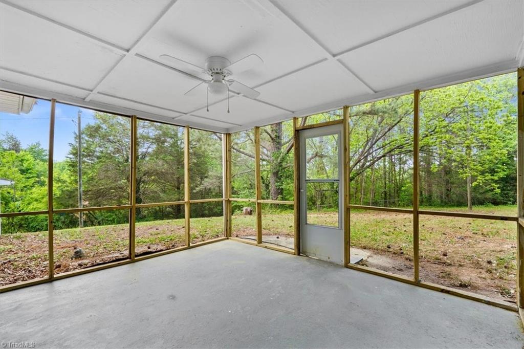 property viewer photo 18
