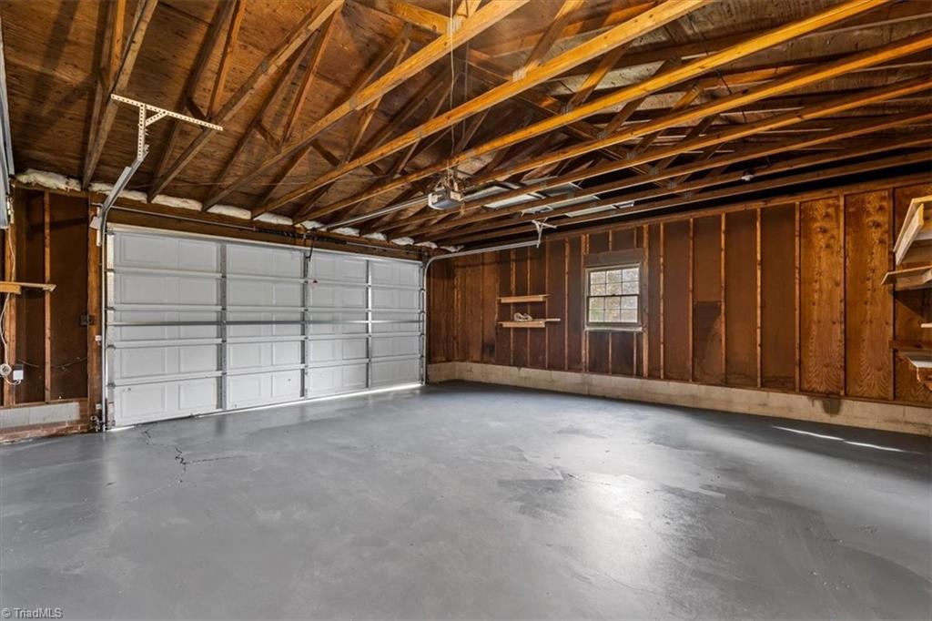 property viewer photo 35