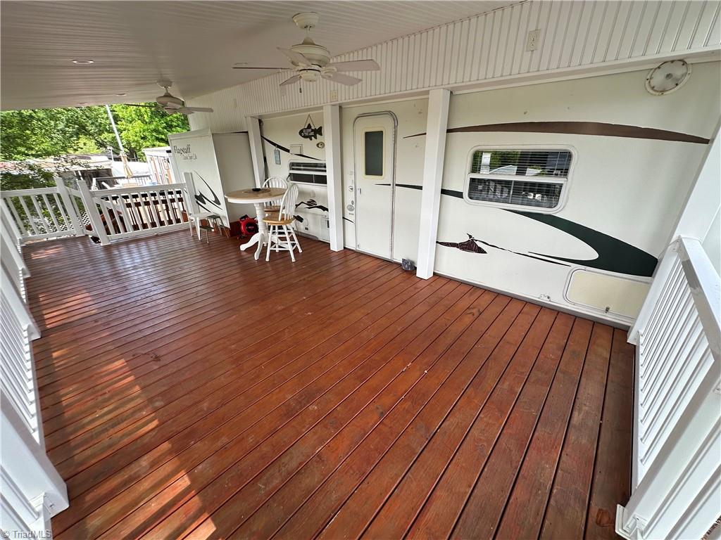 property viewer photo 18