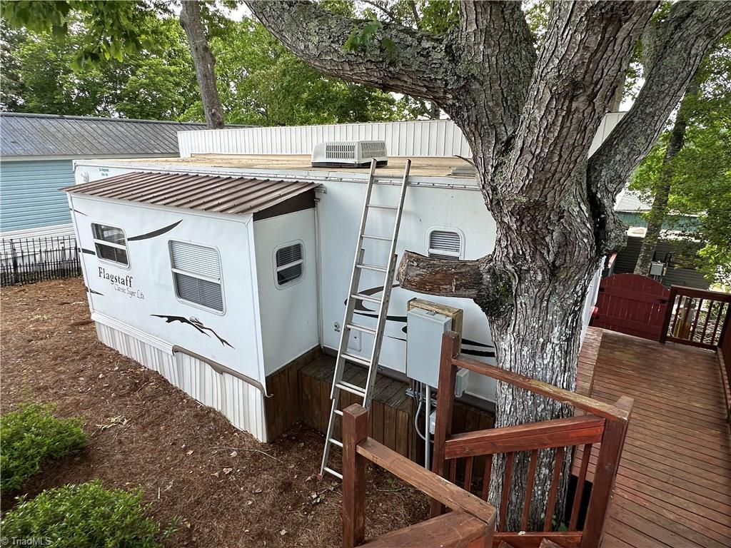 property viewer photo 3